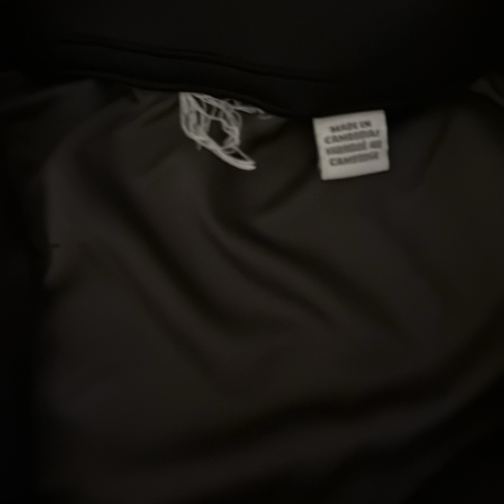 Puma Men's Black and Gray Floral Jersey - Picture 8 of 8